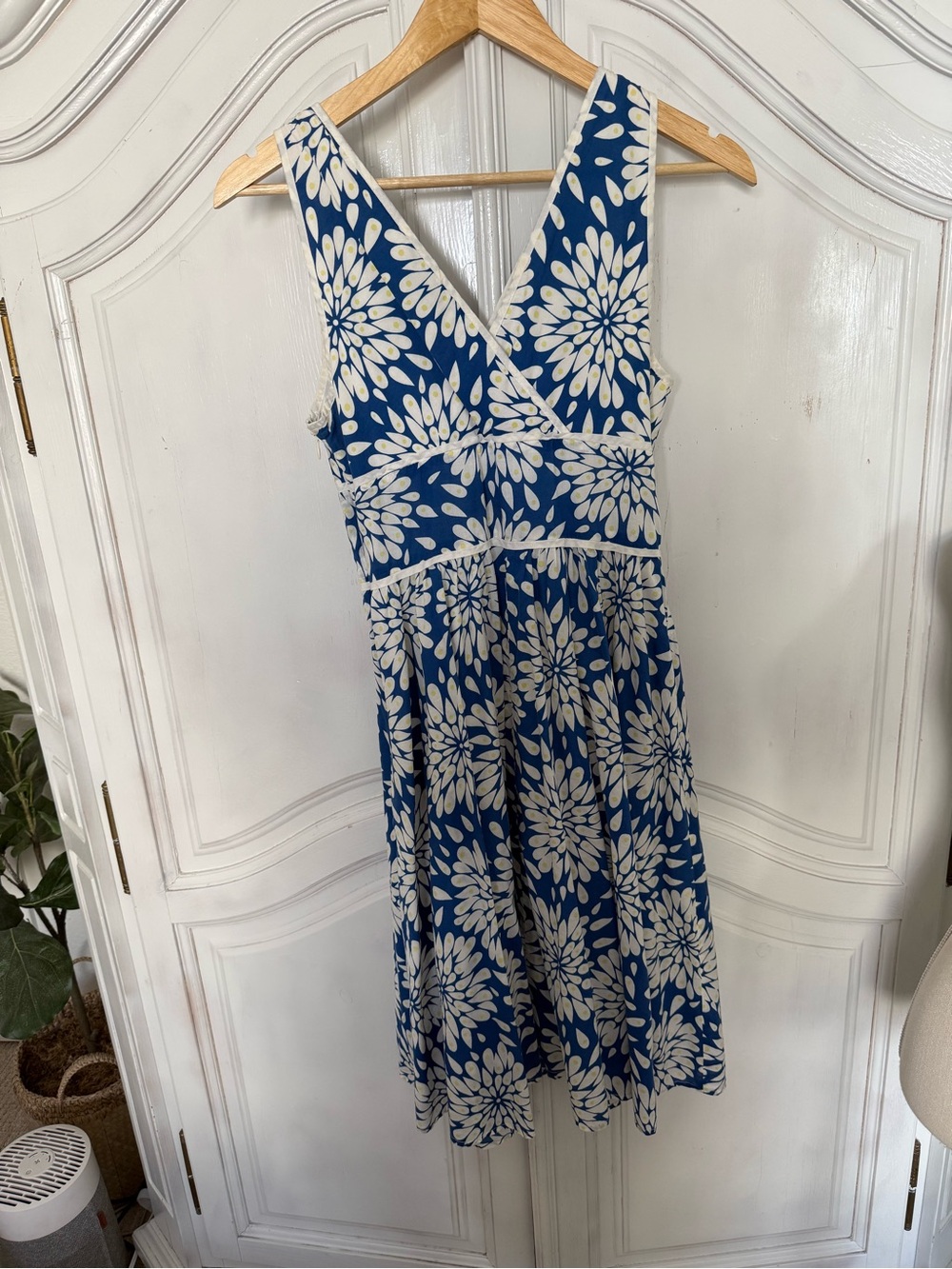 GEORGE Blue & White Floral Sleeveless Fit & Flare Dress | Cottagecore Size 4